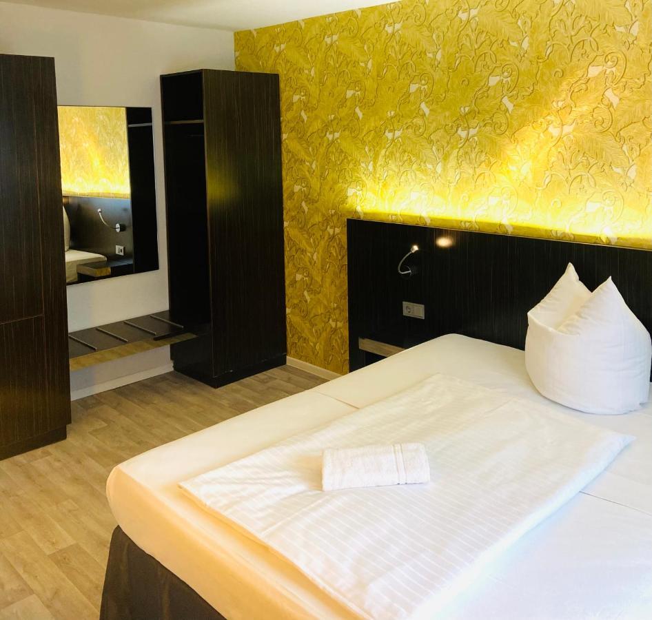 Hotel 22 Dessau-Rosslau ภายนอก รูปภาพ